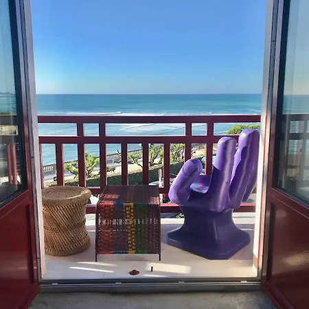 Le Bleu Dans Les Yeux *