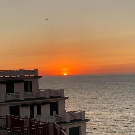 Le Bleu Dans Les Yeux Apartman